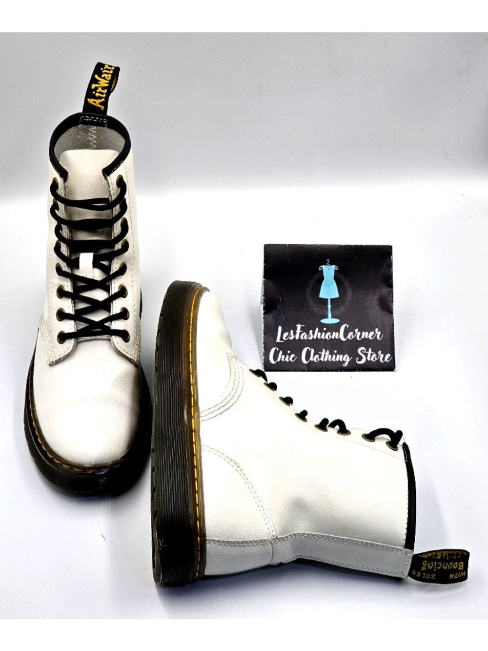 Dr. Martens Women's White Leather Zavala Lace-Up Combat Boots Size 6 2347 - Picture 11 of 16